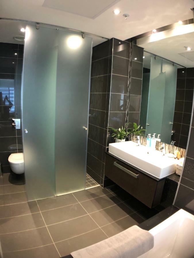 יוהנסבורג Sandton Skye Suites מראה חיצוני תמונה