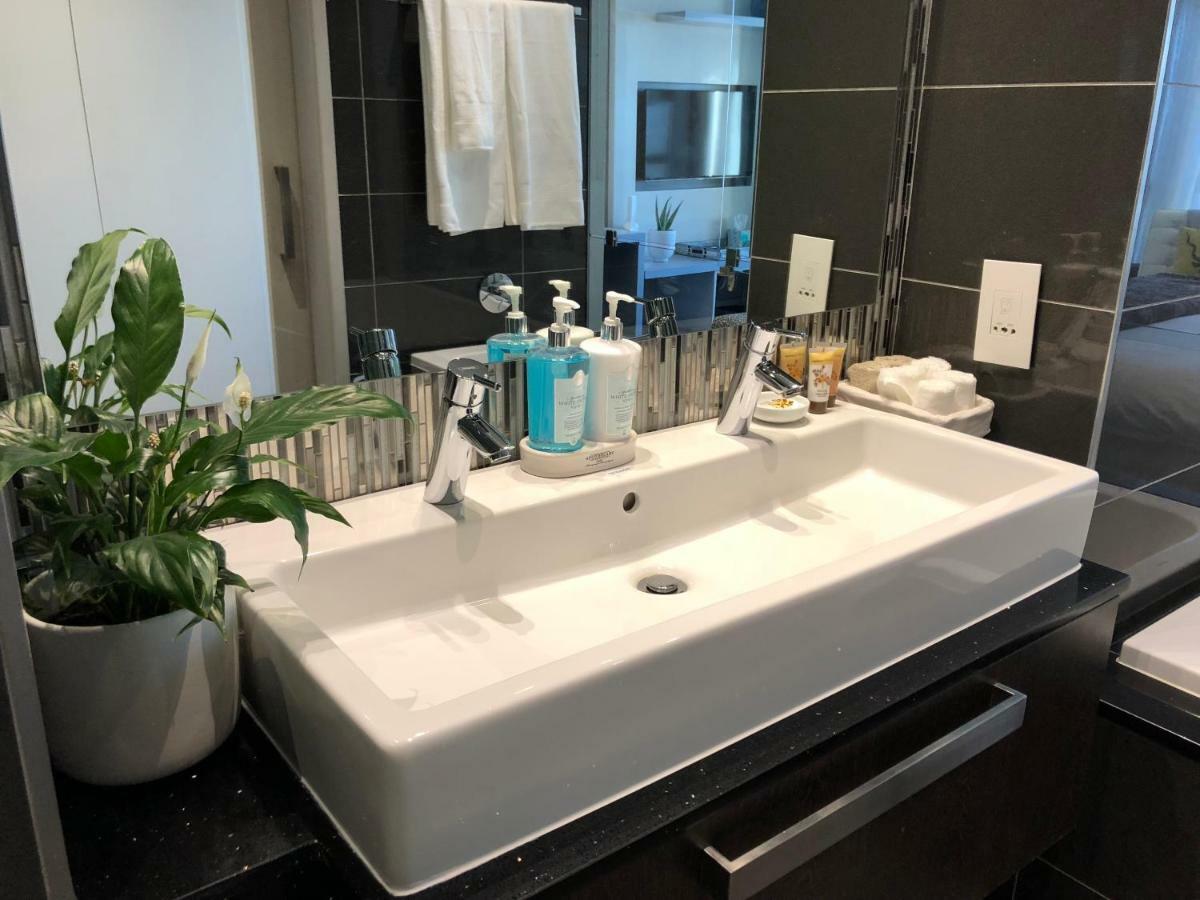 יוהנסבורג Sandton Skye Suites מראה חיצוני תמונה